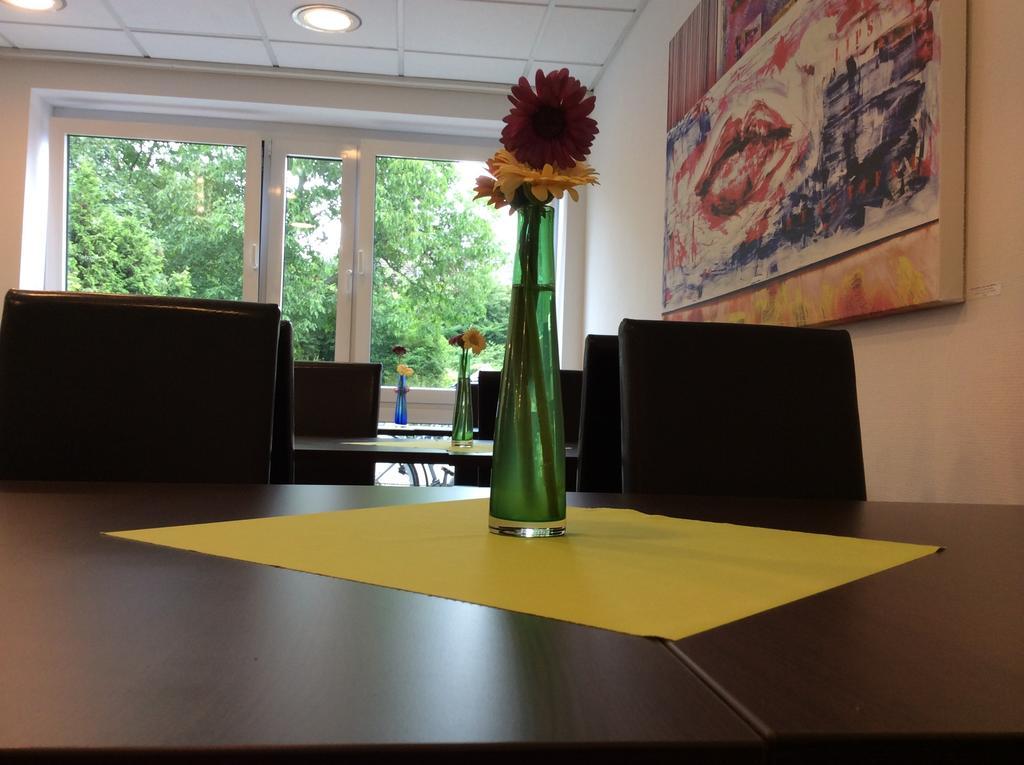 Hotel52 Bergheim מראה חיצוני תמונה