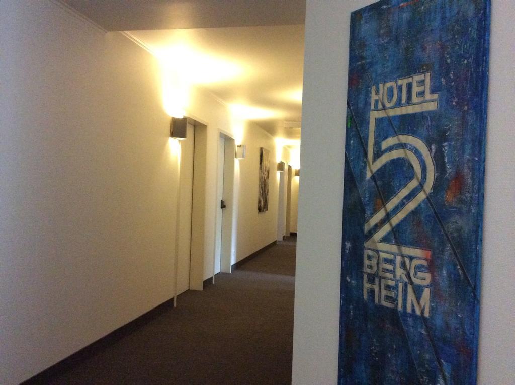 Hotel52 Bergheim מראה חיצוני תמונה
