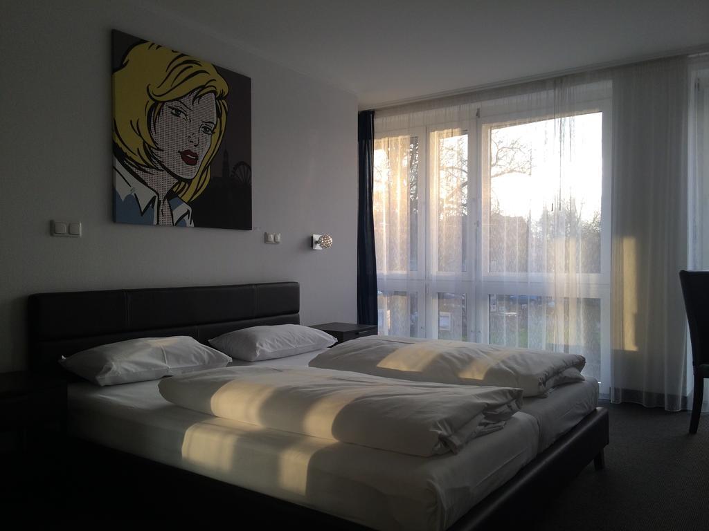 Hotel52 Bergheim מראה חיצוני תמונה